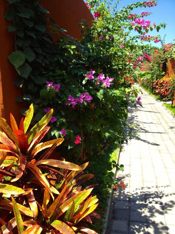 Villa Bali Asri Batubelig Seminyak  Ngoại thất bức ảnh