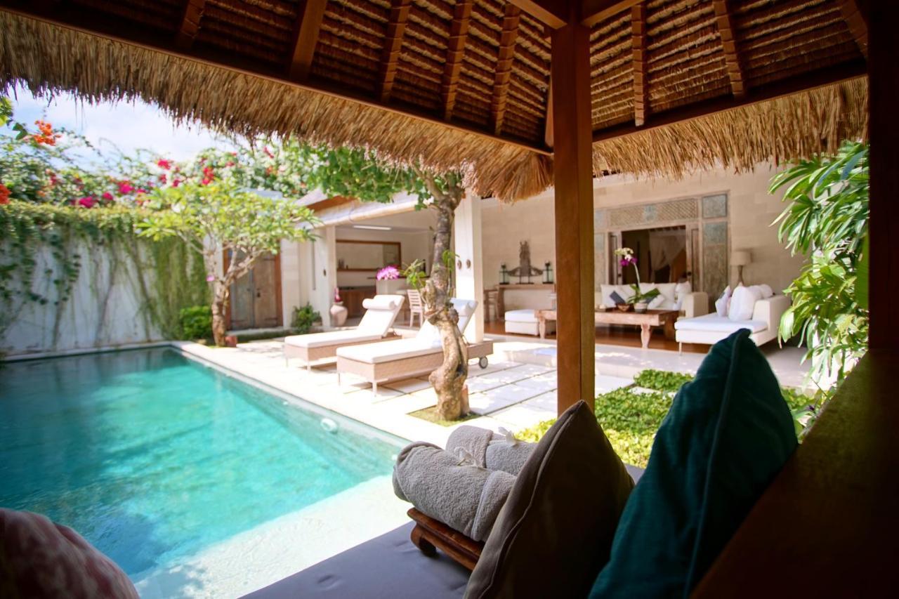 Villa Bali Asri Batubelig Seminyak  Ngoại thất bức ảnh