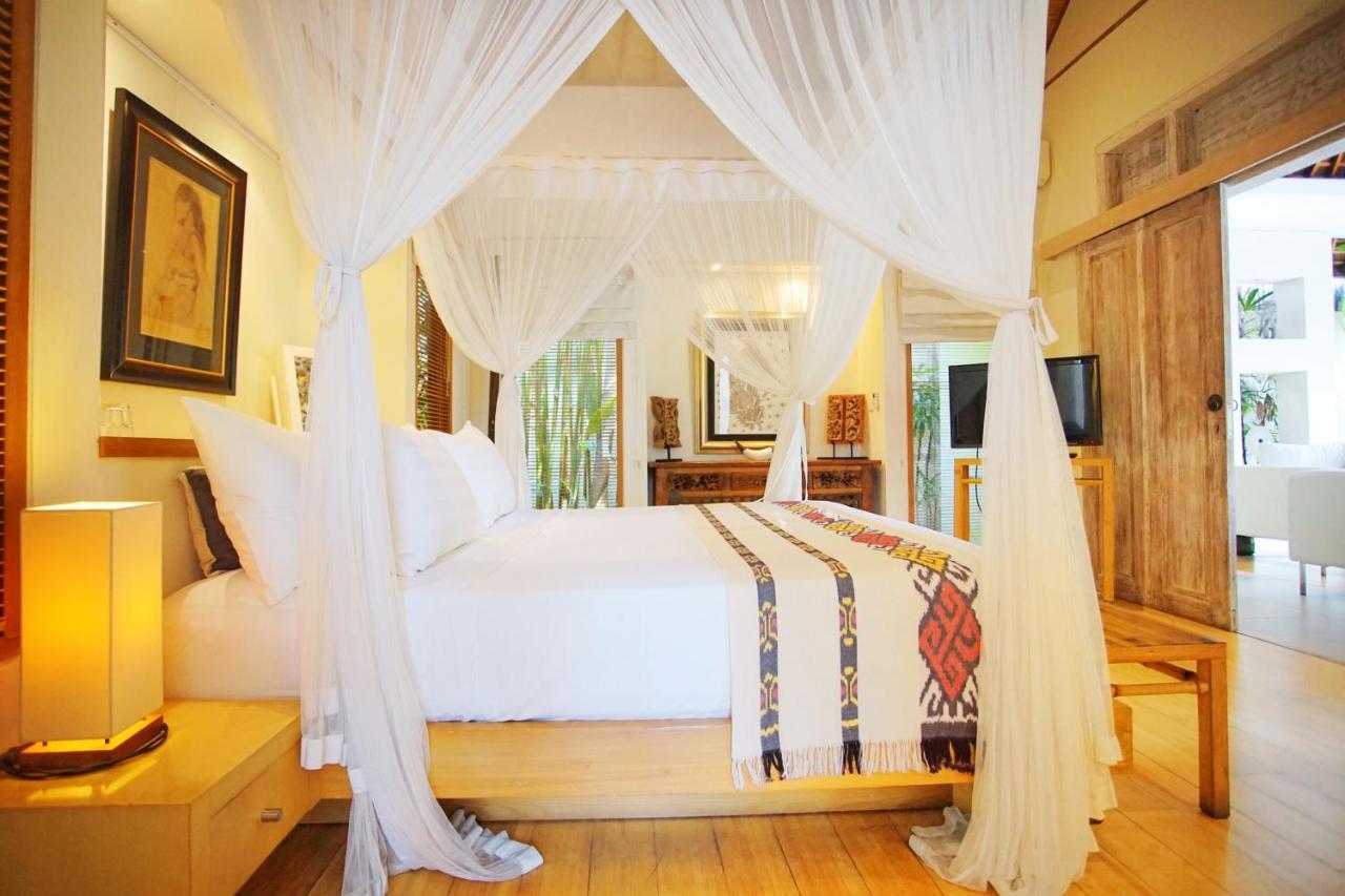 Villa Bali Asri Batubelig Seminyak  Ngoại thất bức ảnh