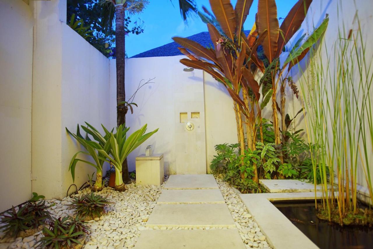 Villa Bali Asri Batubelig Seminyak  Ngoại thất bức ảnh