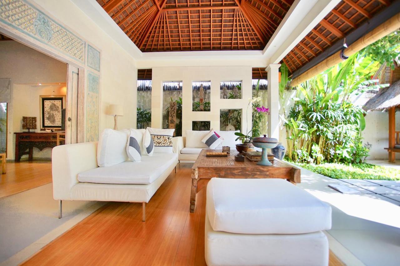 Villa Bali Asri Batubelig Seminyak  Ngoại thất bức ảnh