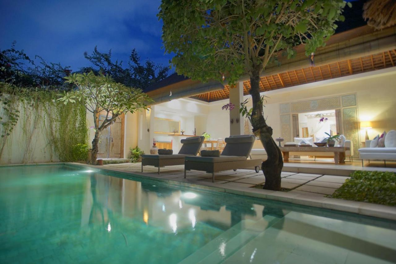 Villa Bali Asri Batubelig Seminyak  Ngoại thất bức ảnh