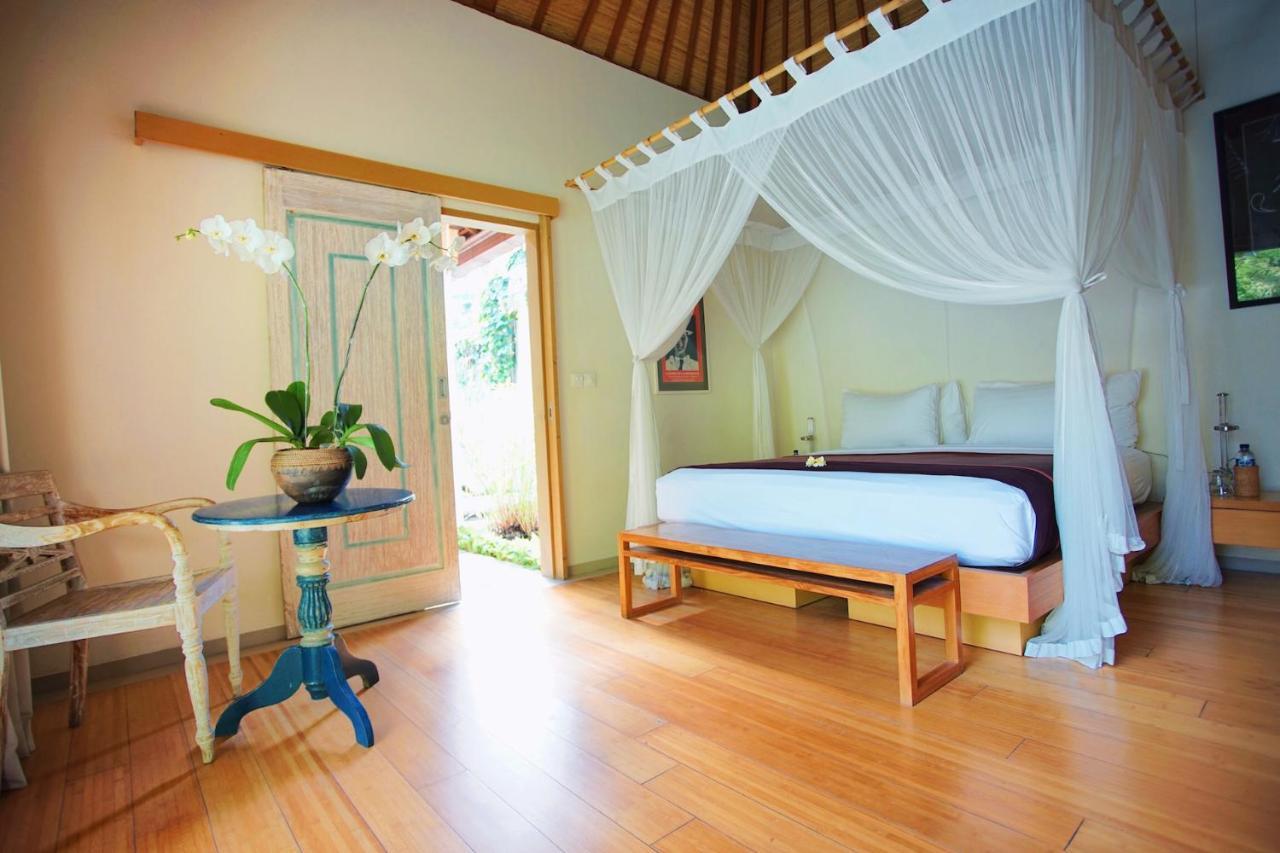 Villa Bali Asri Batubelig Seminyak  Ngoại thất bức ảnh