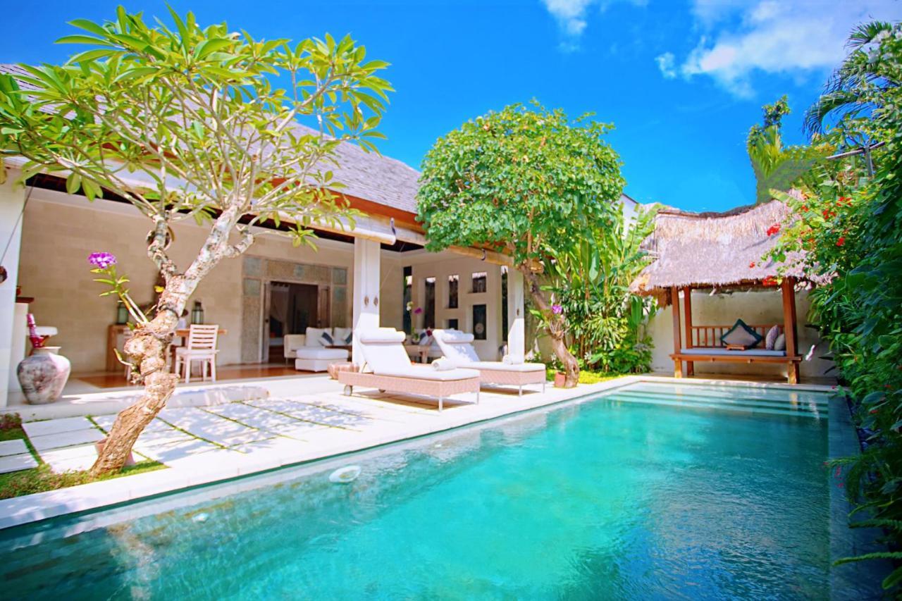 Villa Bali Asri Batubelig Seminyak  Ngoại thất bức ảnh