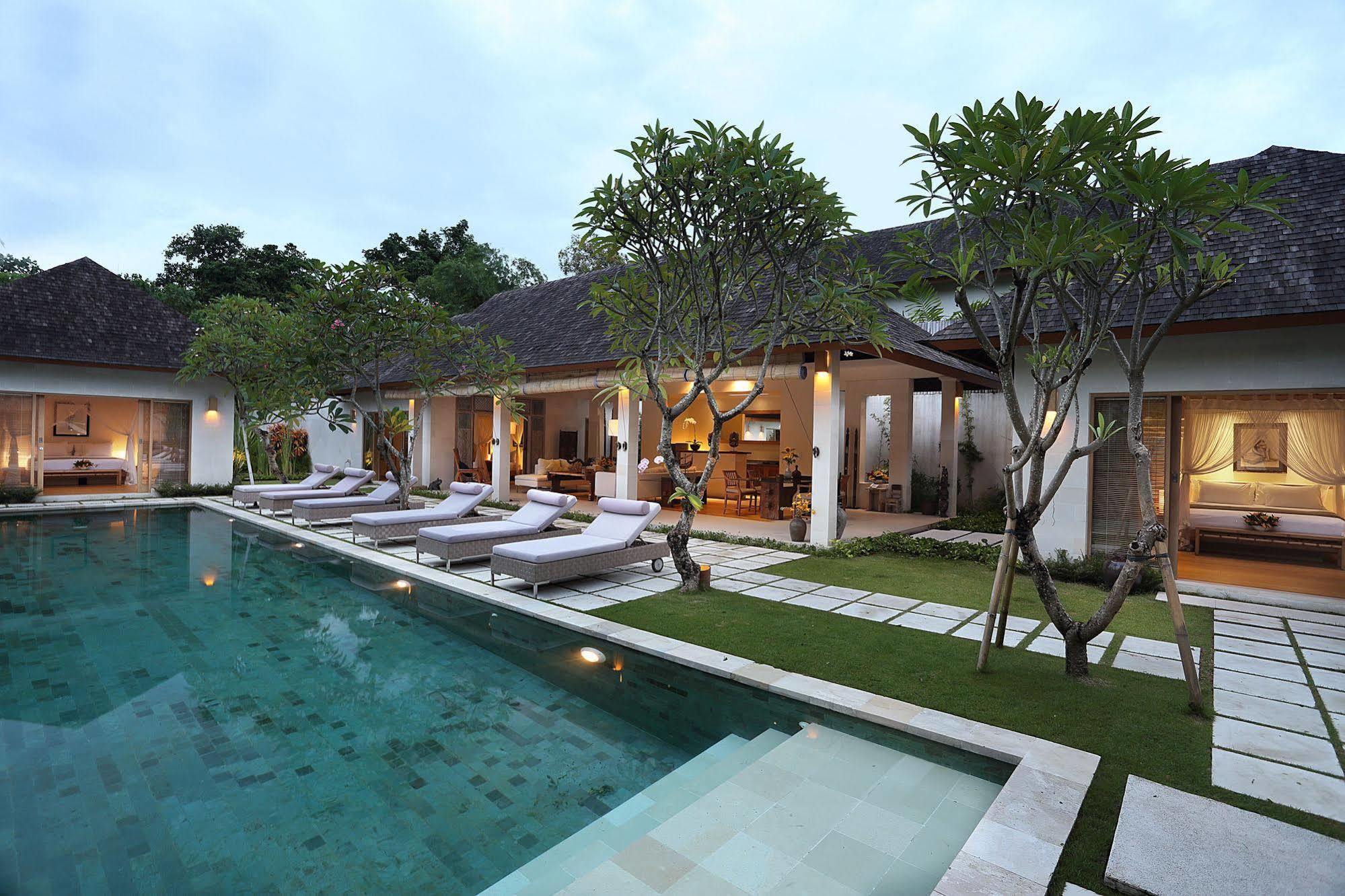 Villa Bali Asri Batubelig Seminyak  Ngoại thất bức ảnh